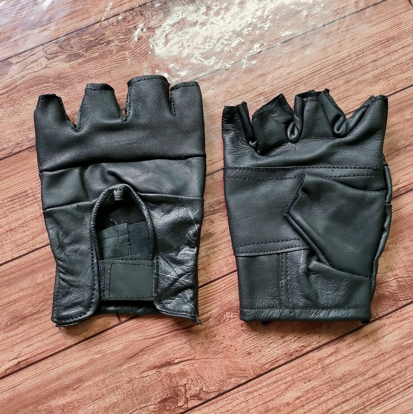 Leather Biker Hand Gloves, Leather Gloves for Men, Women Glove, Biker Gloves, Pure Leather Gloves for Biking, Cycling Gloves, Trekking Glove